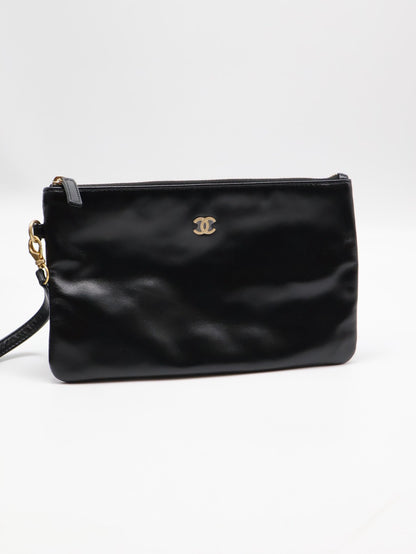 CHANEL 22 Bag - 小號白字黑金