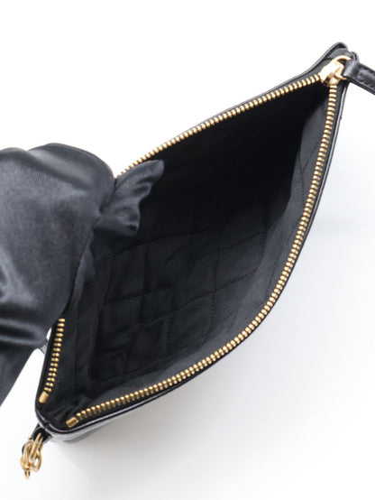 CHANEL 22 Bag - 小號白字黑金