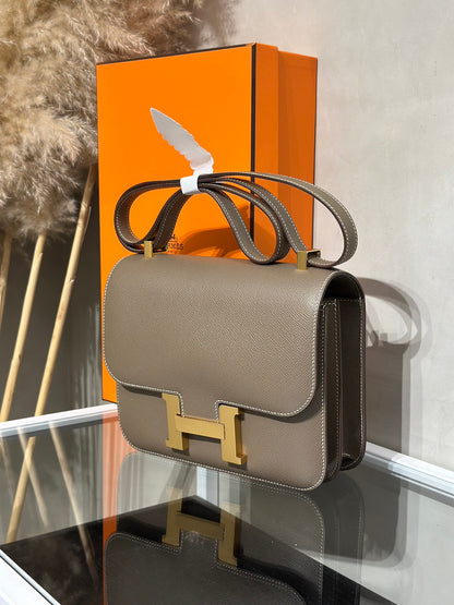 HERMES Constance 24 - Etoupe 18 大象灰金 Z