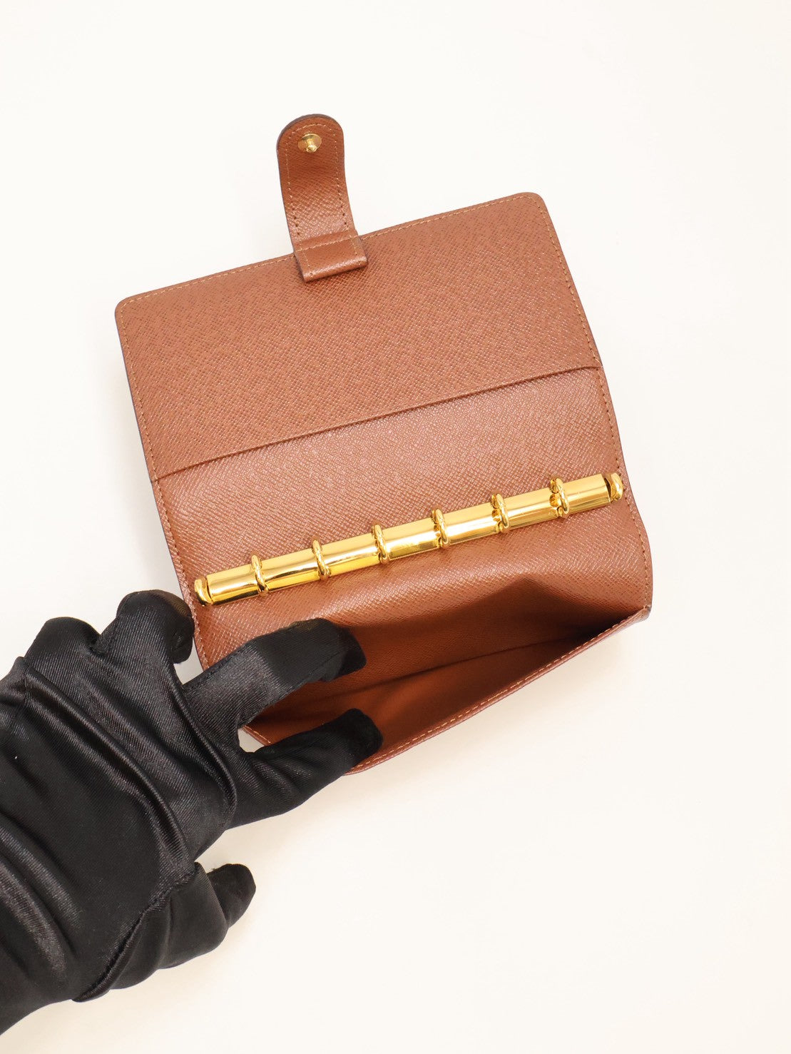 LOUIS VUITTON 經典老花六孔活頁手帳本 / 筆袋