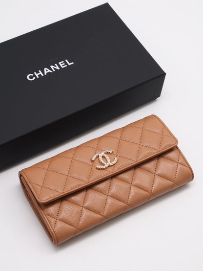 CHANEL 24K粒面牛皮雙折絲巾長夾 - 焦糖金