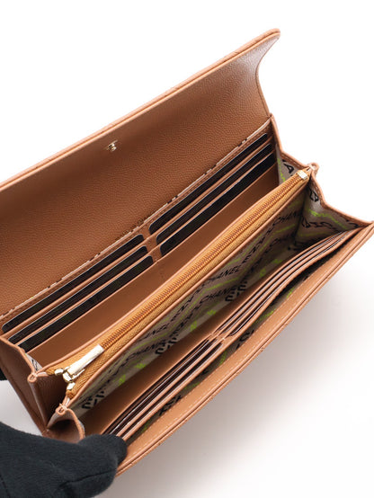 CHANEL 24K粒面牛皮雙折絲巾長夾 - 焦糖金