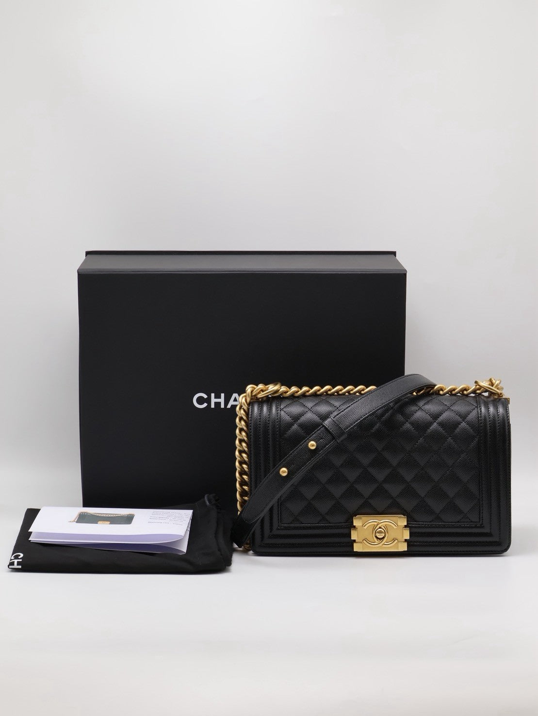 CHANEL Boy25 粒面牛皮口蓋包 - 黑金