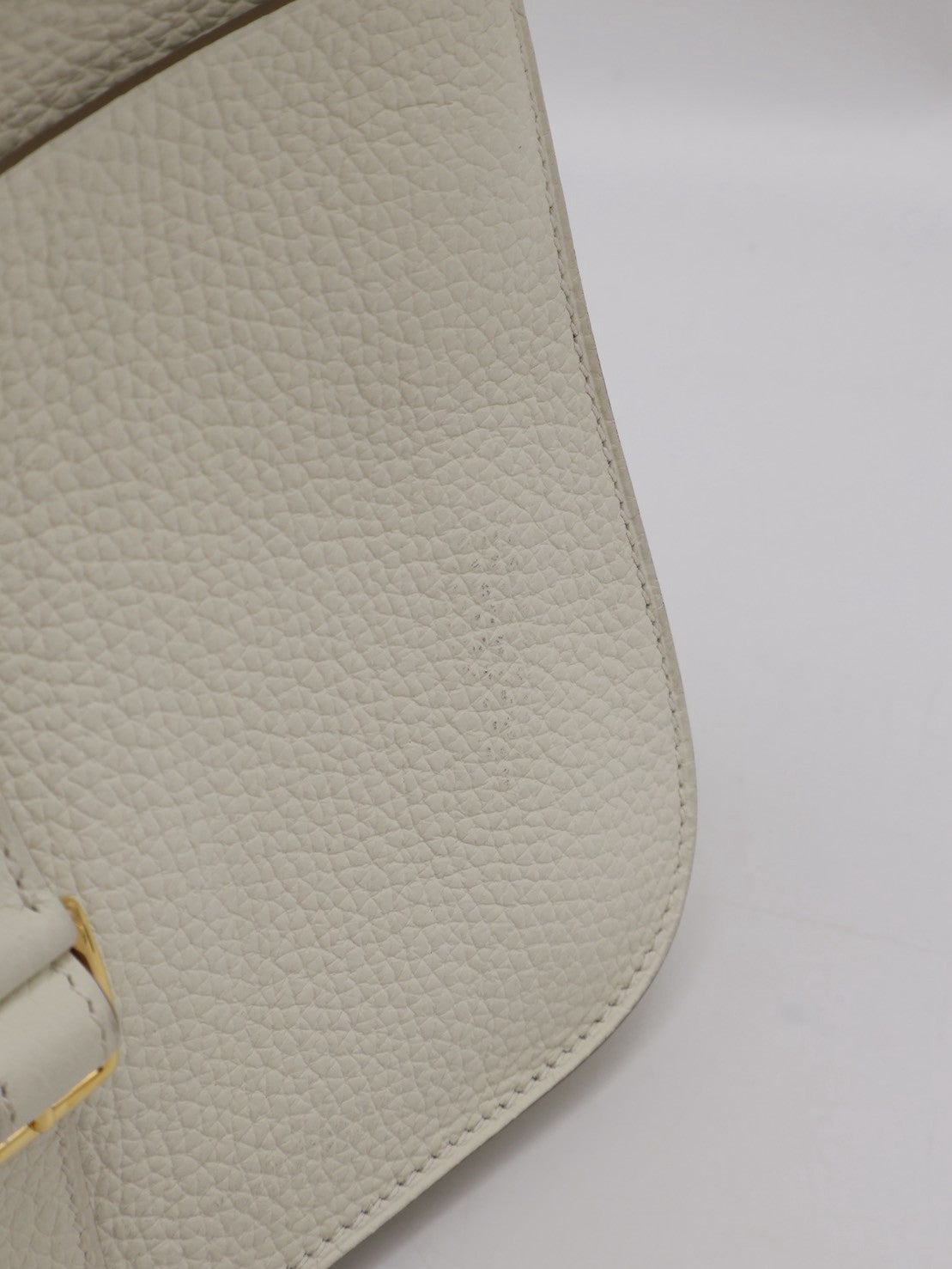 HERMES Halzan 25 - Mushroom/Beige De Weimar 蘑菇白/威瑪犬米金 B