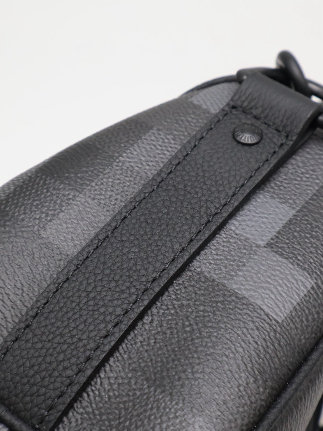 LOUIS VUITTON KeepAll 25 - 像素棋盤格黑