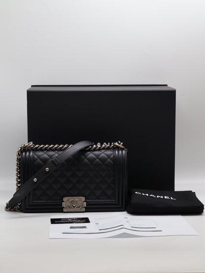 CHANEL Boy25 粒面牛皮口蓋包 - 黑銀29開