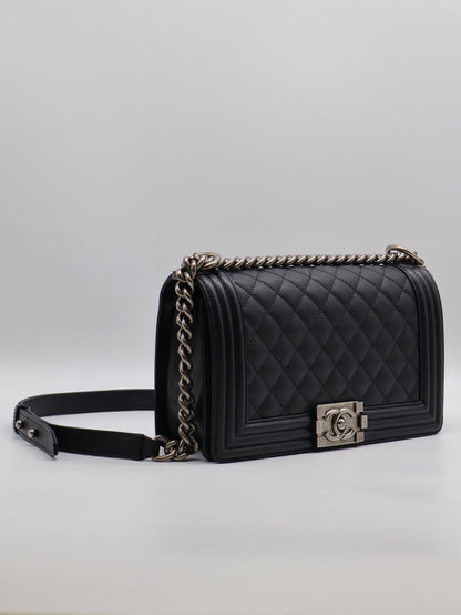 CHANEL Boy25 粒面牛皮口蓋包 - 黑銀29開