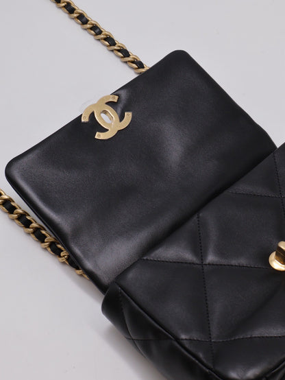 CHANEL 19 Bag 菱格紋羊皮手提肩背包 26 - 黑金30開