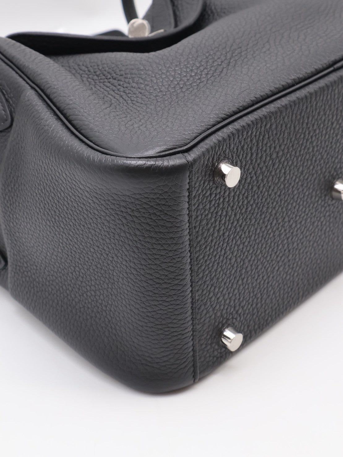 HERMES Lindy 26 - Noir 89 黑銀 U
