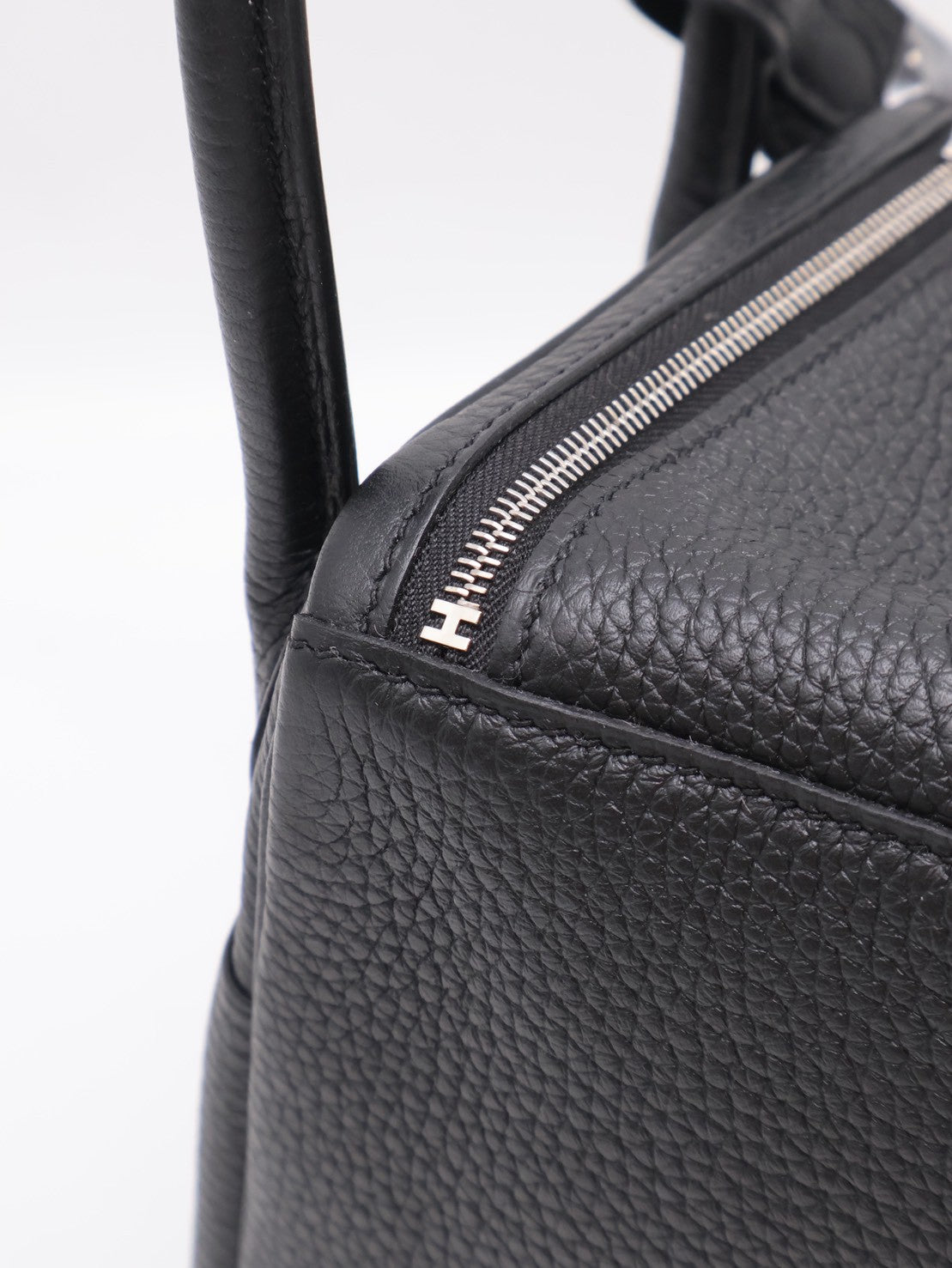 HERMES Lindy 26 - Noir 89 黑銀 U