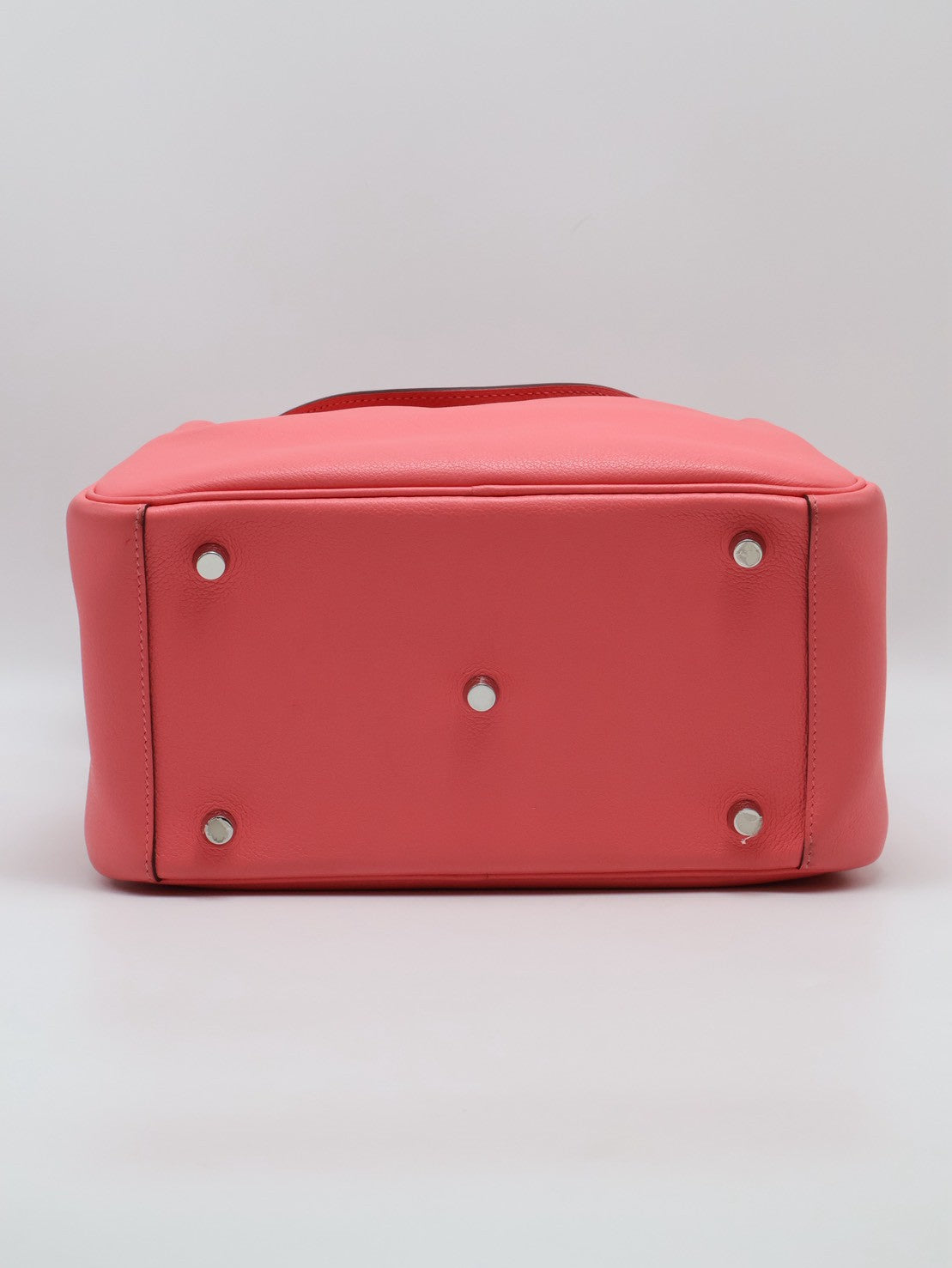 HERMES Lindy 26 - Rose Azalee 8W 唇膏粉銀 A