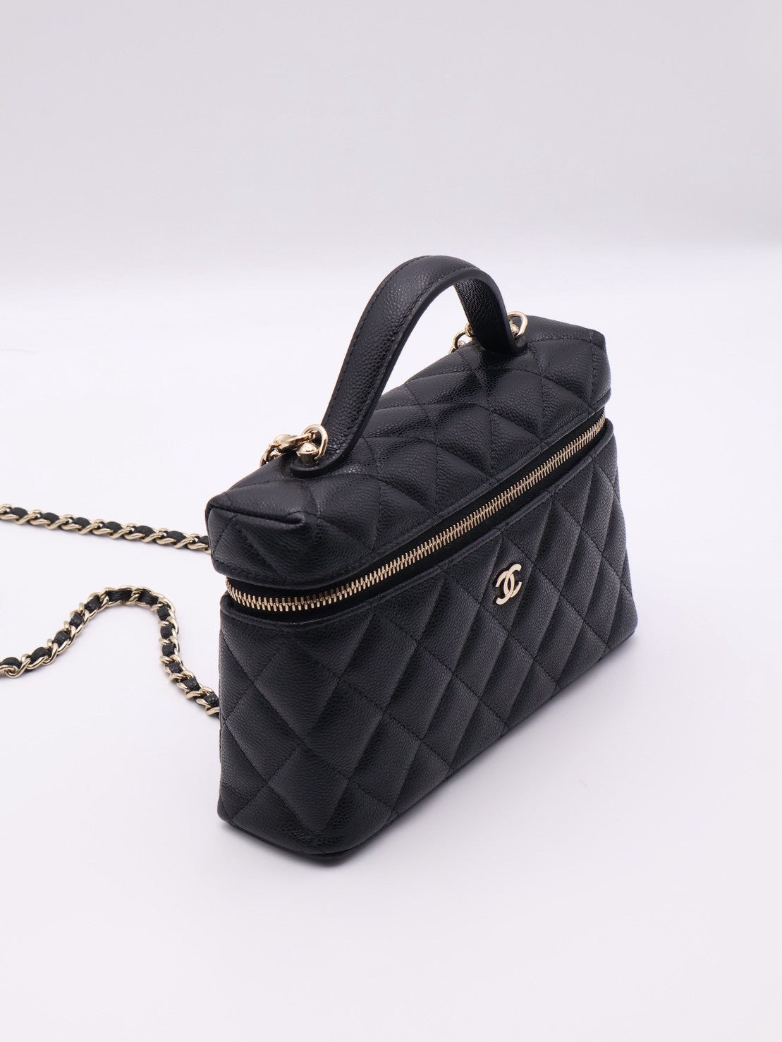 CHANEL LP粒面牛皮手提飯盒包 - 黑金