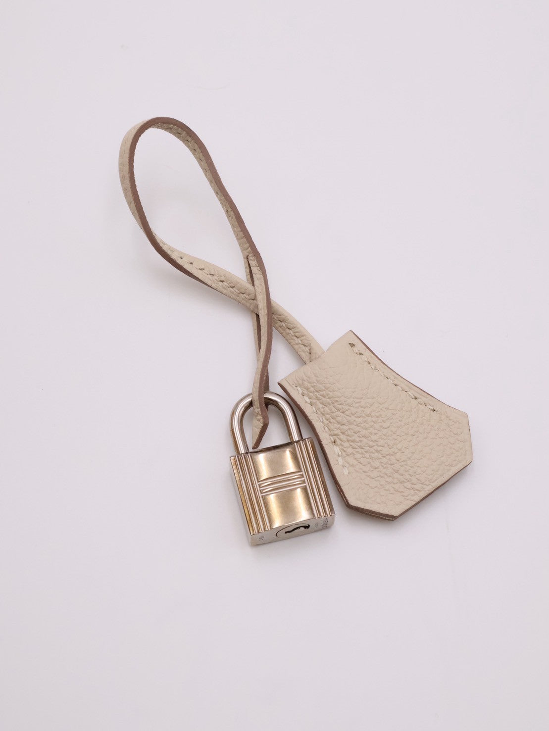 HERMES Kelly 28 - Craie 10 奶昔白銀 Z