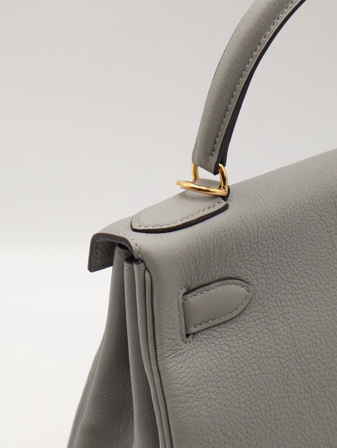 HERMES Kelly 28 - Gris Mouette 4Z 海鷗灰金 W