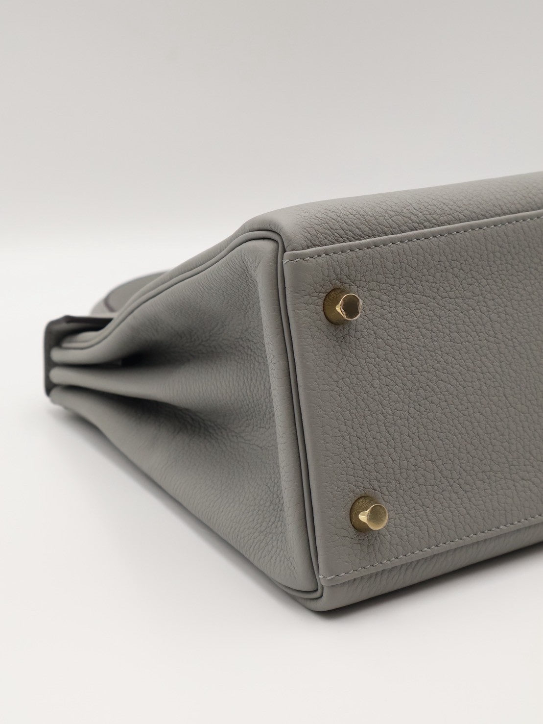 HERMES Kelly 28 - Gris Mouette 4Z 海鷗灰金 W