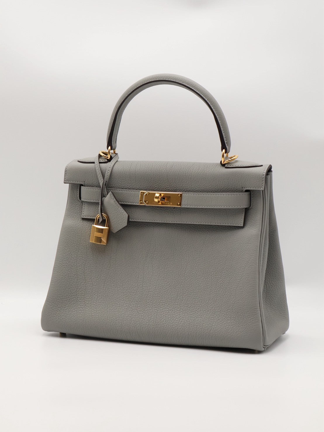 HERMES Kelly 28 - Gris Mouette 4Z 海鷗灰金 W