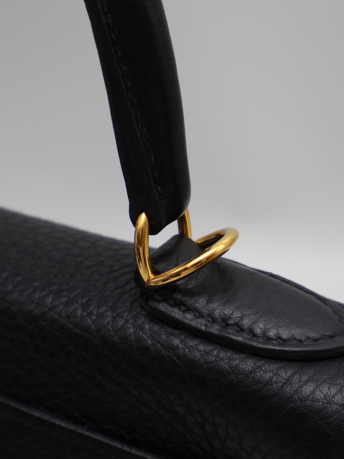 HERMES Kelly 28 - 黑金 T