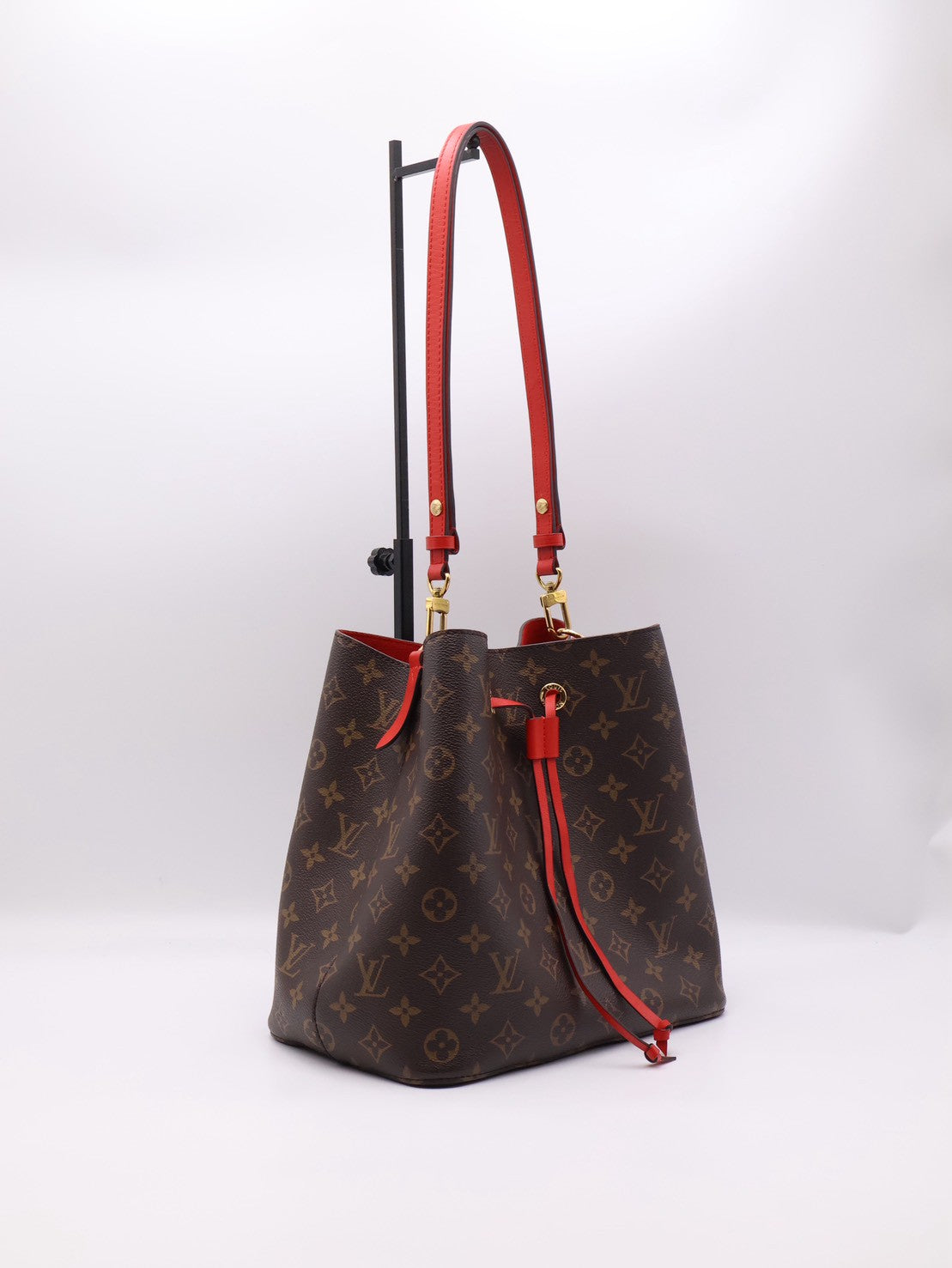 LOUIS VUITTON Neonoe水桶包 - MM紅