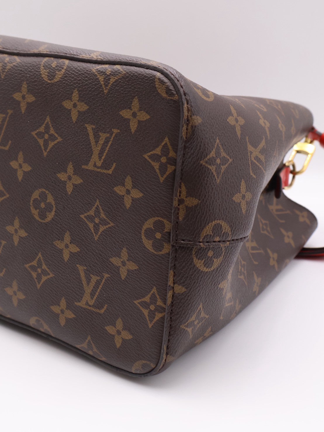 LOUIS VUITTON Neonoe水桶包 - MM紅