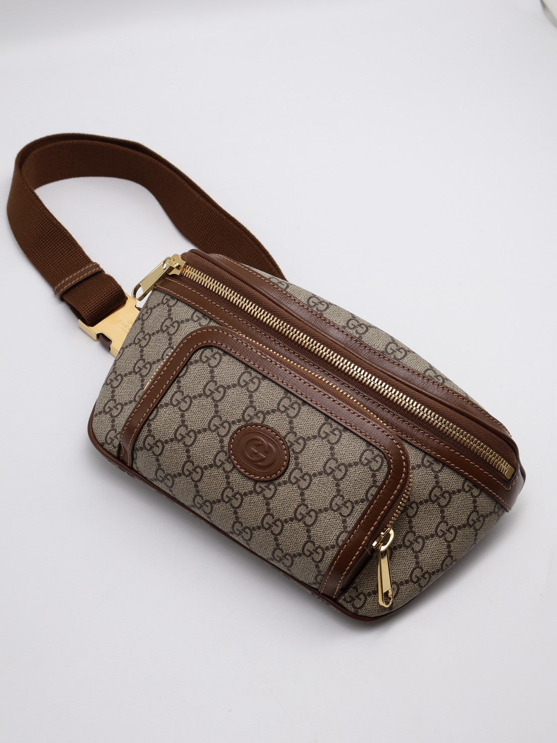 GUCCI 經典帆布老花腰包