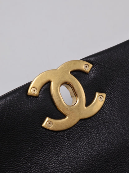 CHANEL 19 Bag 菱格紋羊皮手提肩背包 30 - 黑金28開