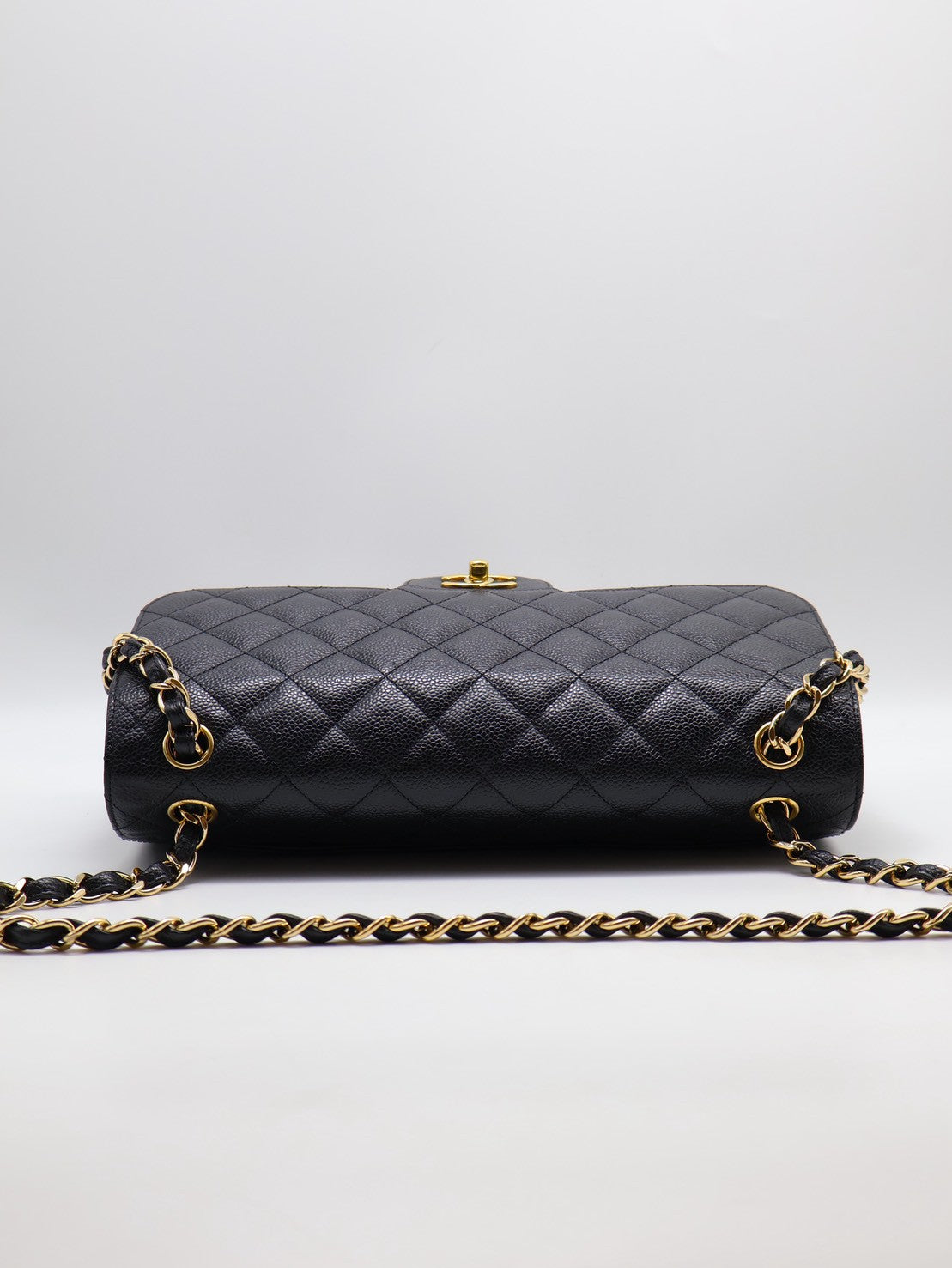 CHANEL 經典口蓋包Jumbo CF30 - 黑金18開