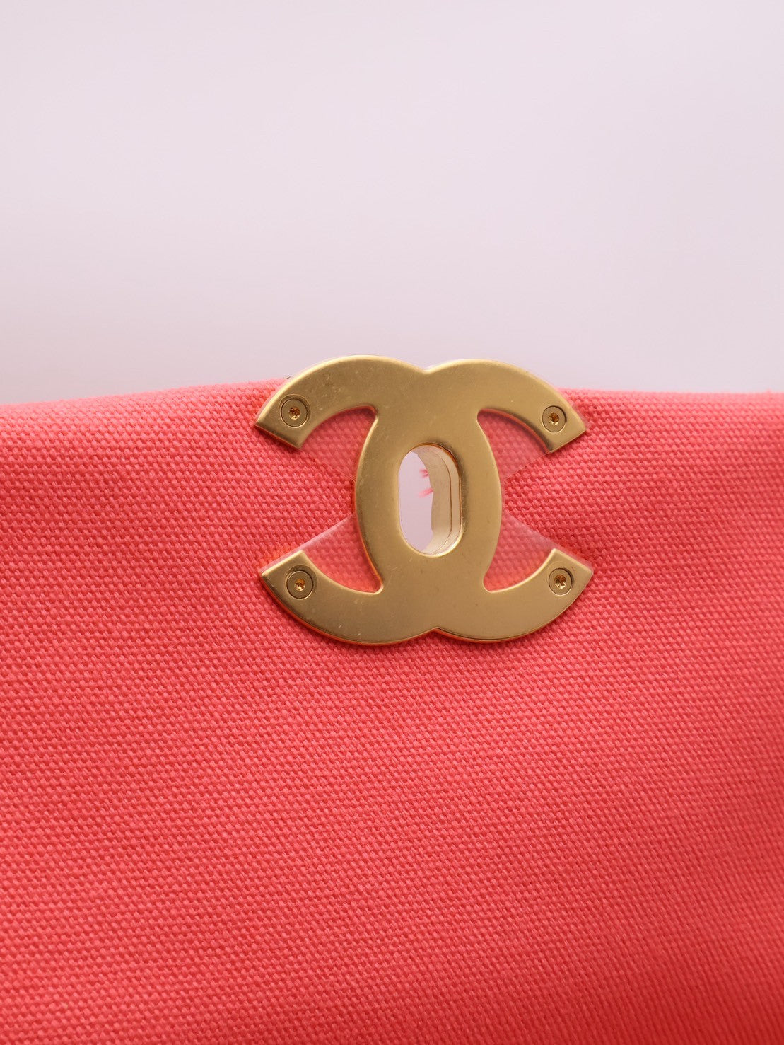 CHANEL 19 Bag 菱格紋手提肩背包 30 - 絨毛珊瑚粉金30開