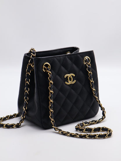 CHANEL Mini tote粒面牛皮水桶包