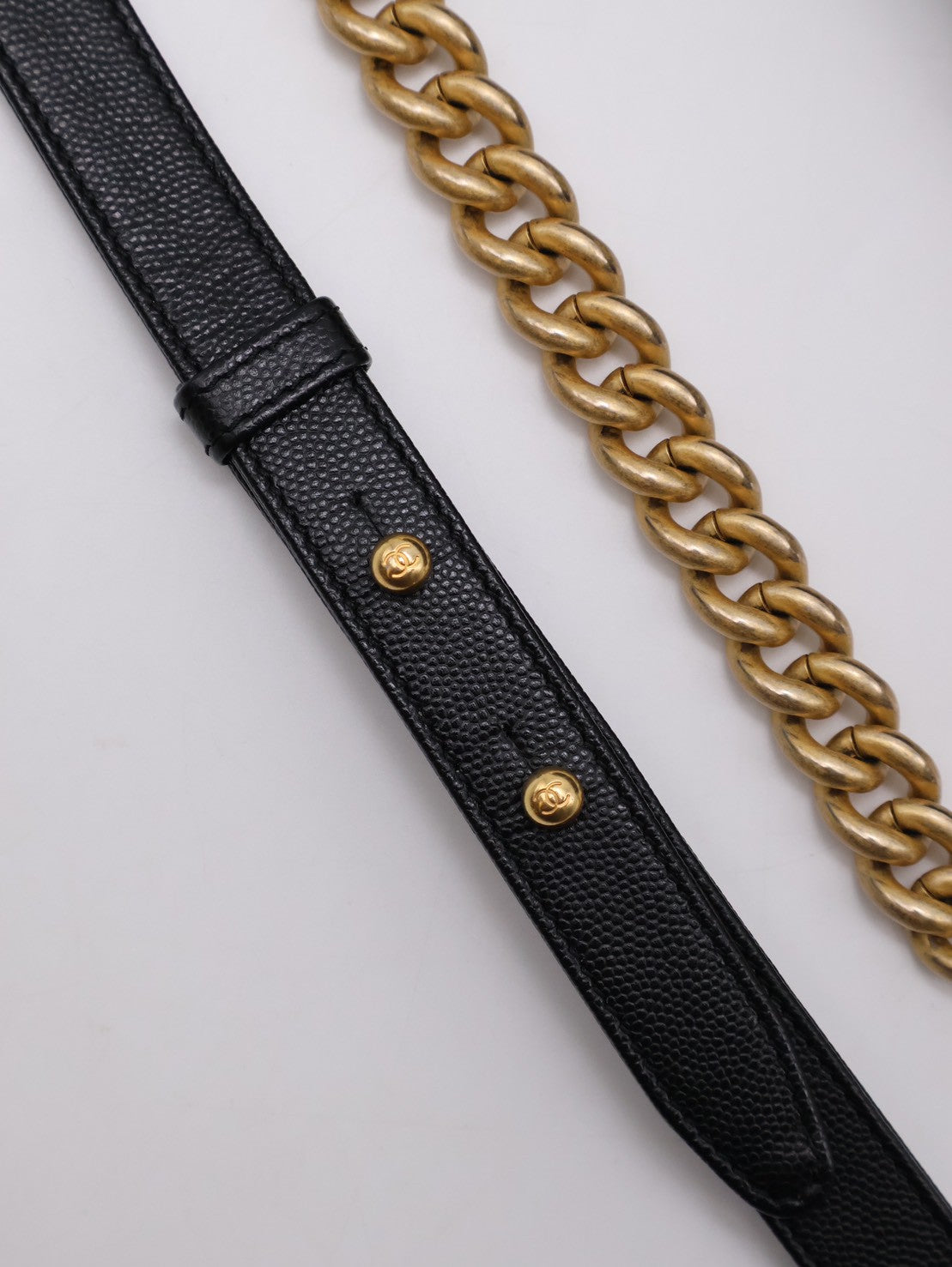 CHANEL Boy25 粒面牛皮口蓋包 - 黑金