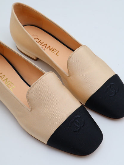 CHANEL 百搭低跟樂福鞋 - 粉橘 36.5