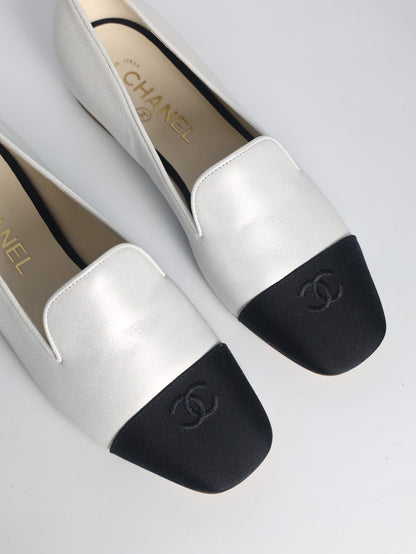 CHANEL 百搭低跟樂福鞋 - 珍珠白 37