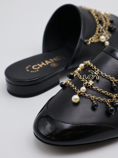 CHANEL 雙C珍珠吊墜穆勒鞋 - 黑 37