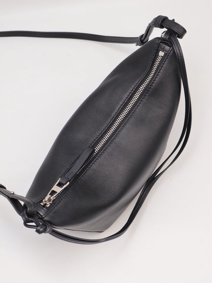 LOEWE 經典小牛皮Hammock Hobo - 黑