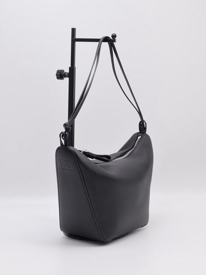 LOEWE 經典小牛皮Hammock Hobo - 黑