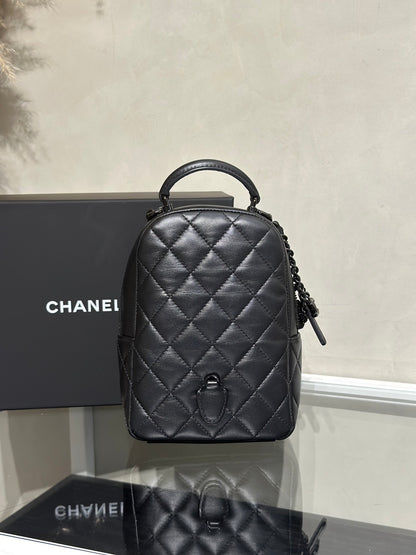 CHANEL 25P羊皮迷你後背包 - So Black
