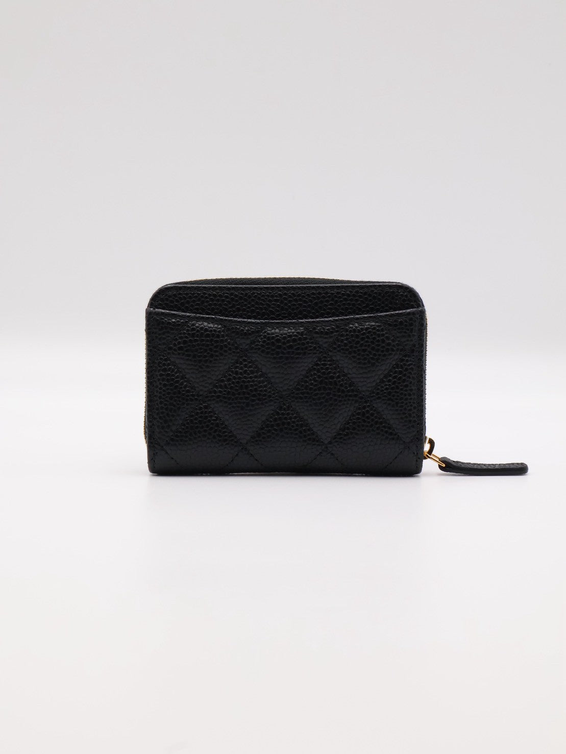 CHANEL 經典粒面牛皮拉鍊零錢包 - 黑金