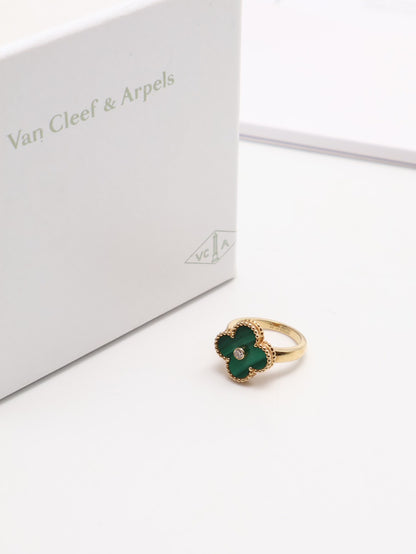 Van Cleef & Arpels 孔雀石18K金四葉草戒指 - Vintage Alhambra