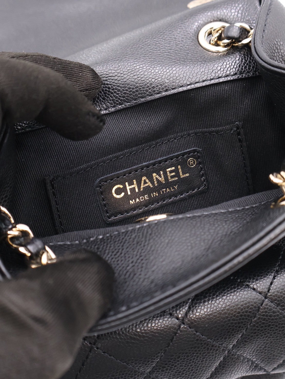CHANEL Duma炸藥後背包 - 小號黑金