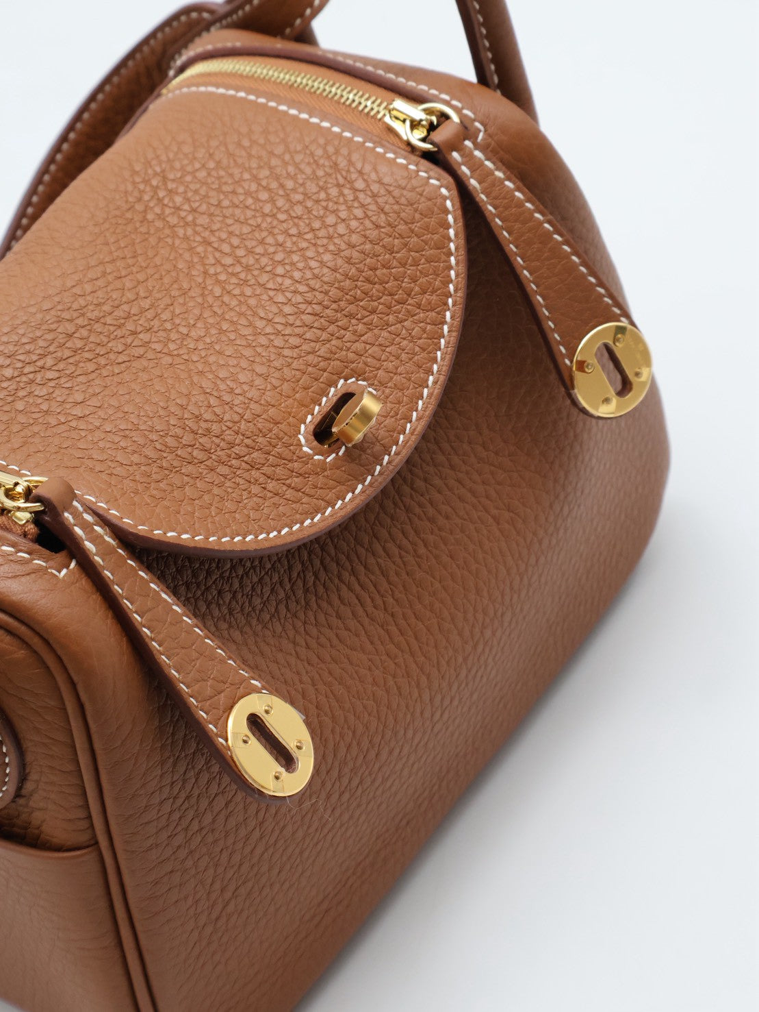 HERMES Mini Lindy - Gold 37 金棕金 U