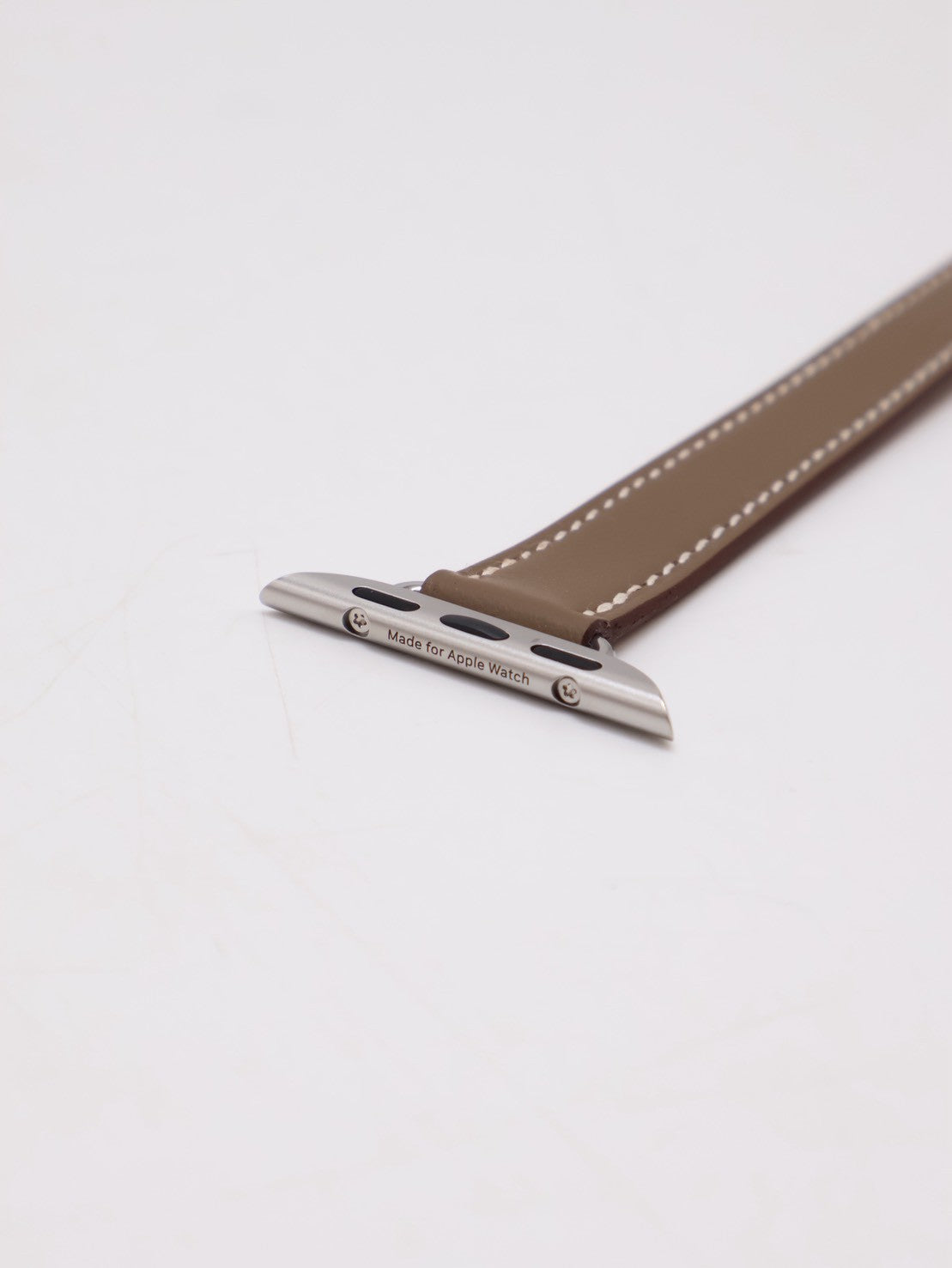 HERMES Apple Watch 11 - 42 鈦金屬+大象灰雙圈錶帶