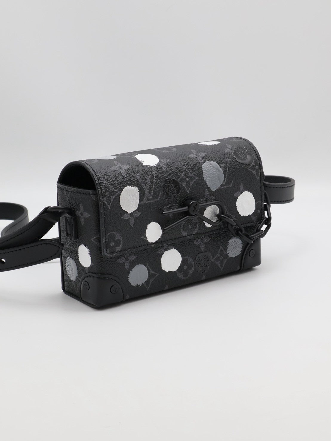 LOUIS VUITTON X 草間彌生聯名款Steamer斜背包