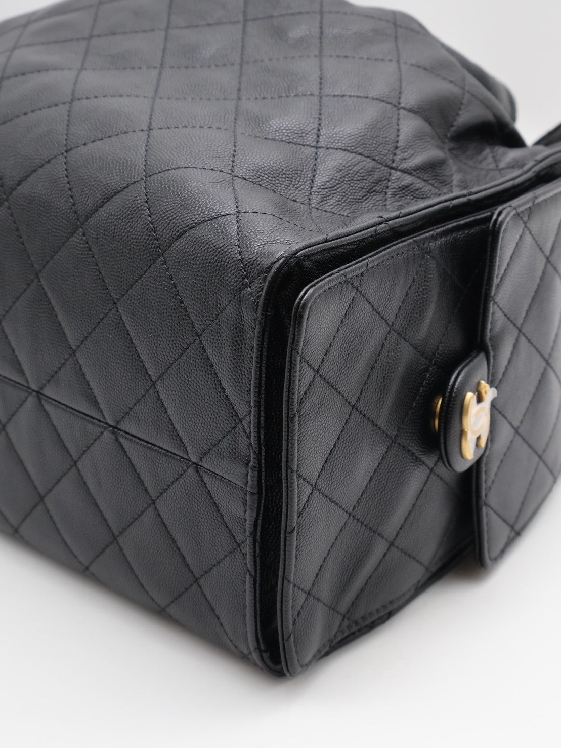 CHANEL 25 Hobo Bag - 中號黑金