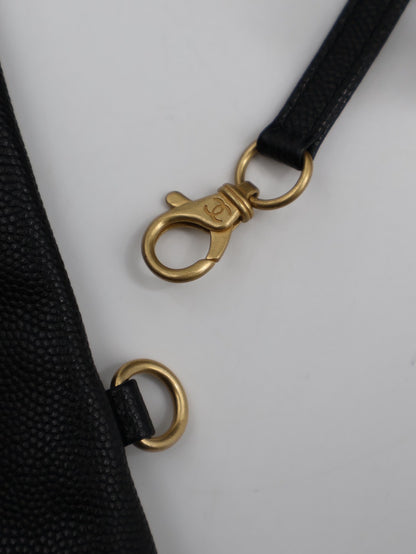 CHANEL 25 Hobo Bag - 中號黑金