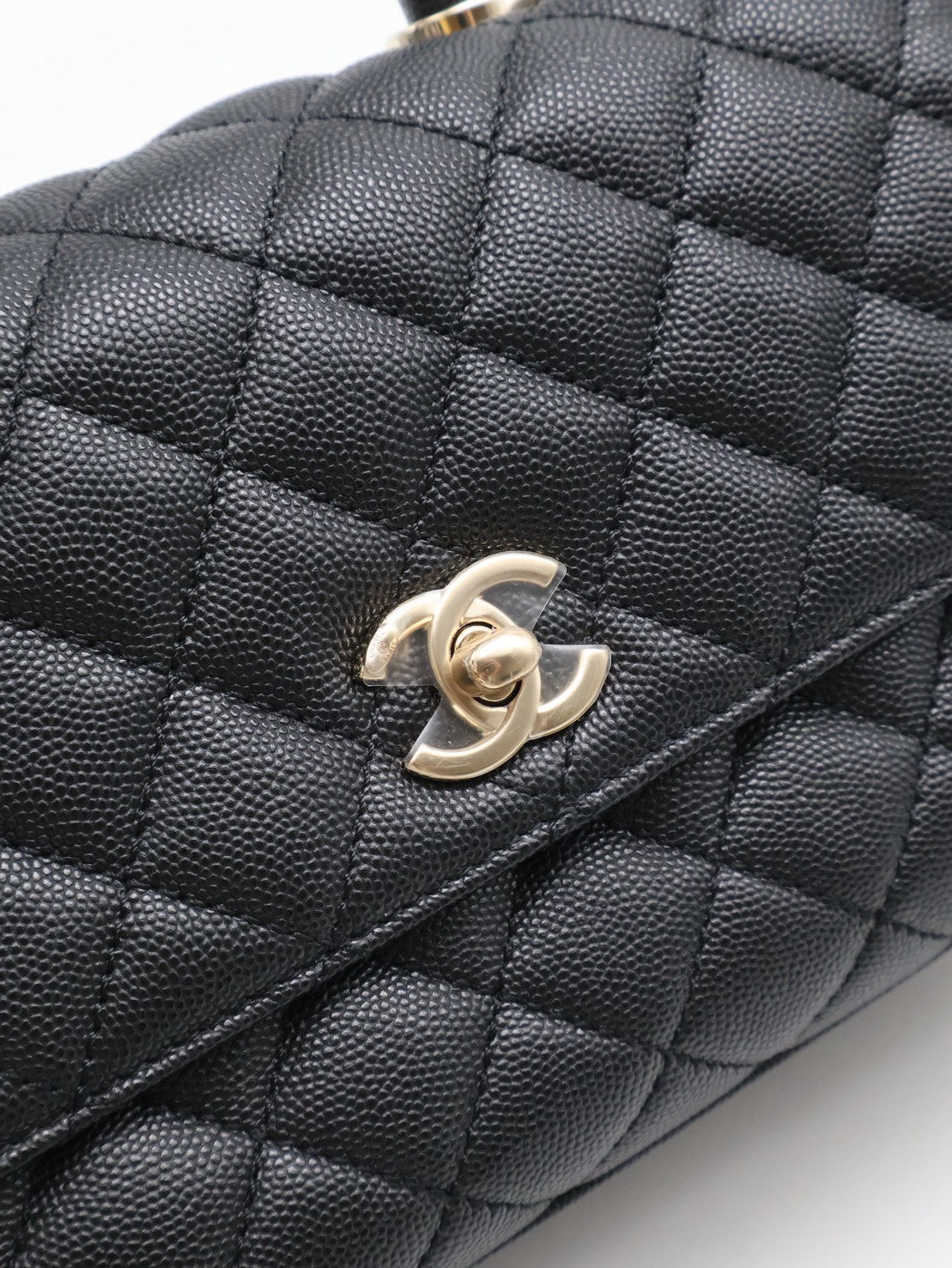 CHANEL Coco Handle皮穿鍊手柄 - 小號黑金