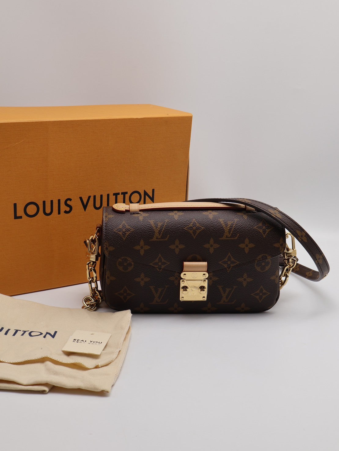 LOUIS VUITTON Pochette metis east west郵差包