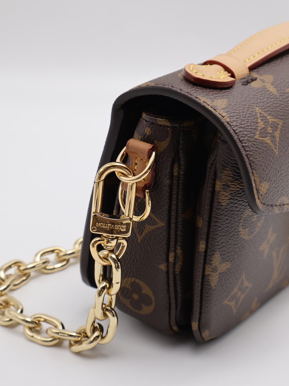 LOUIS VUITTON Pochette metis east west郵差包