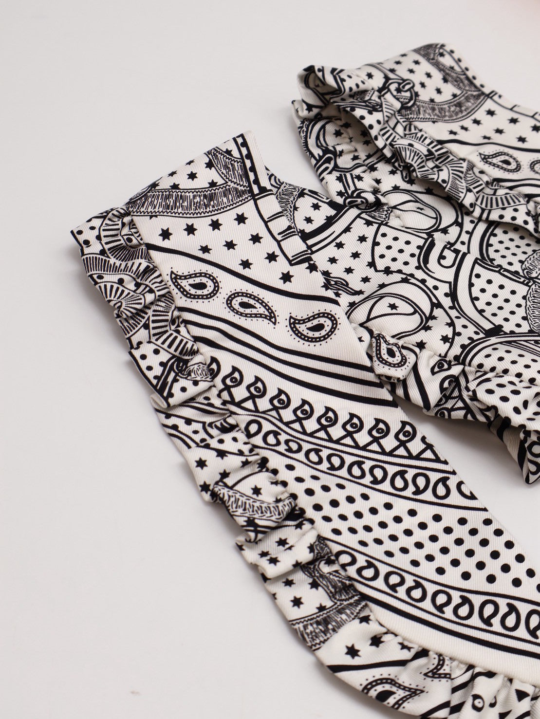 HERMES Eperon d'or Bandana金質馬刺荷葉邊Twilly - 白