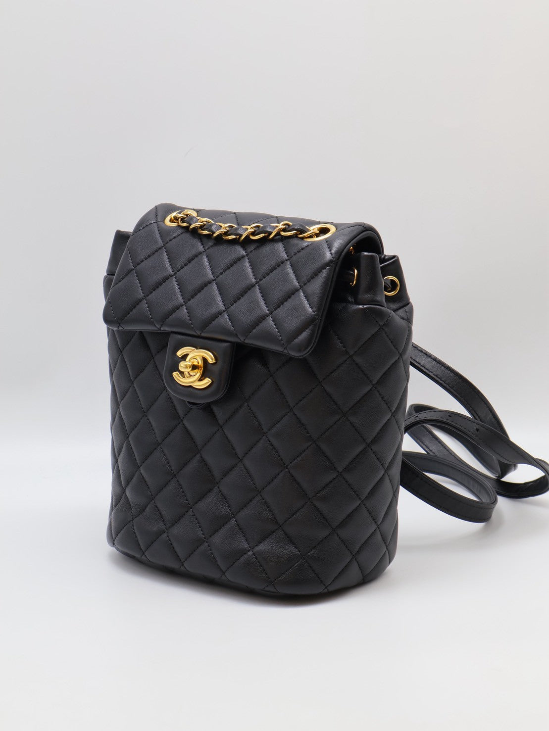 CHANEL 薩爾茨堡雙肩包 - 小號黑金26開