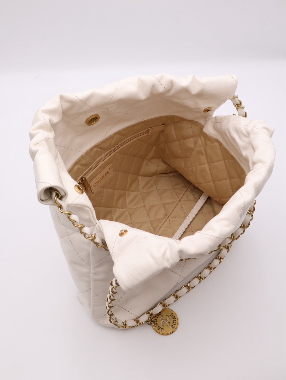 CHANEL 22 Bag - 小號白金