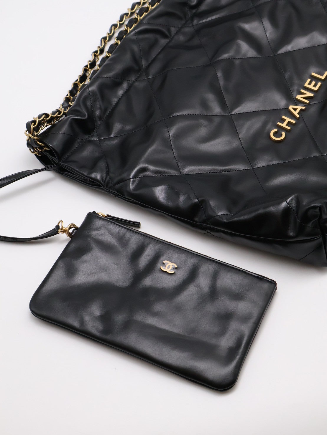 CHANEL 22 Bag - 中號黑金